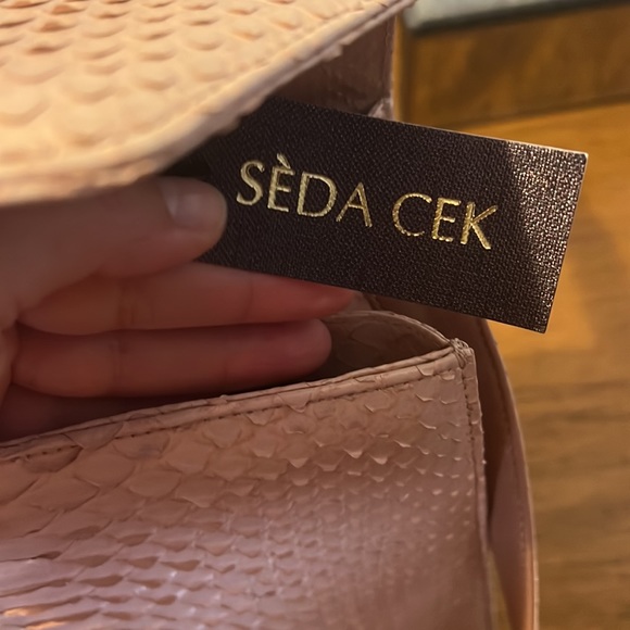 Seda Cek Python Shoulder Bag - Picture 5 of 9